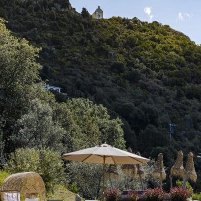 maison d'hotes de charme corse du sud à Sari d'Orcino - vue mer - vue piscine - végétation méditerranéenne